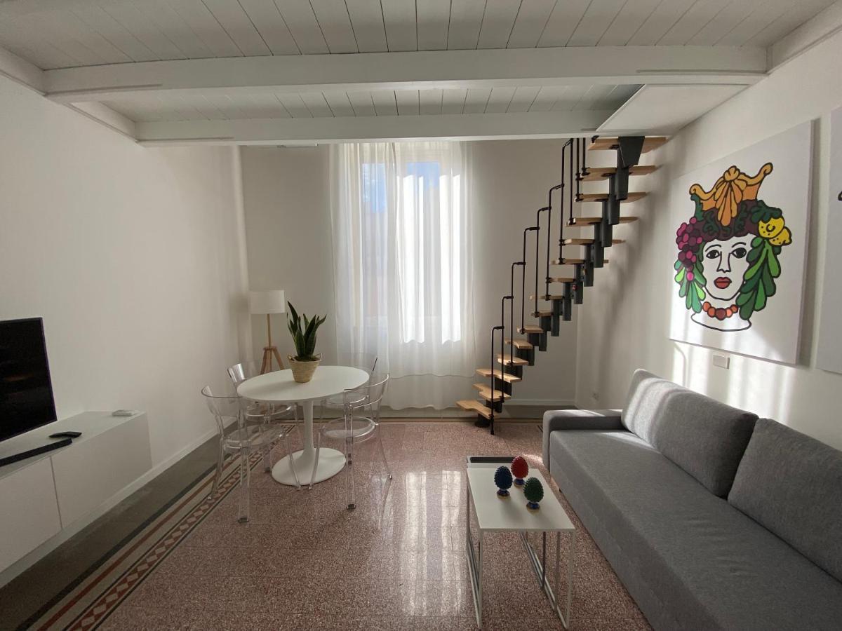 Palazzo Caltagirone Suite Palermo Exterior photo