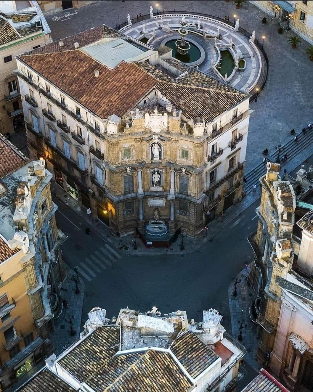 Palazzo Caltagirone Suite Palermo Exterior photo